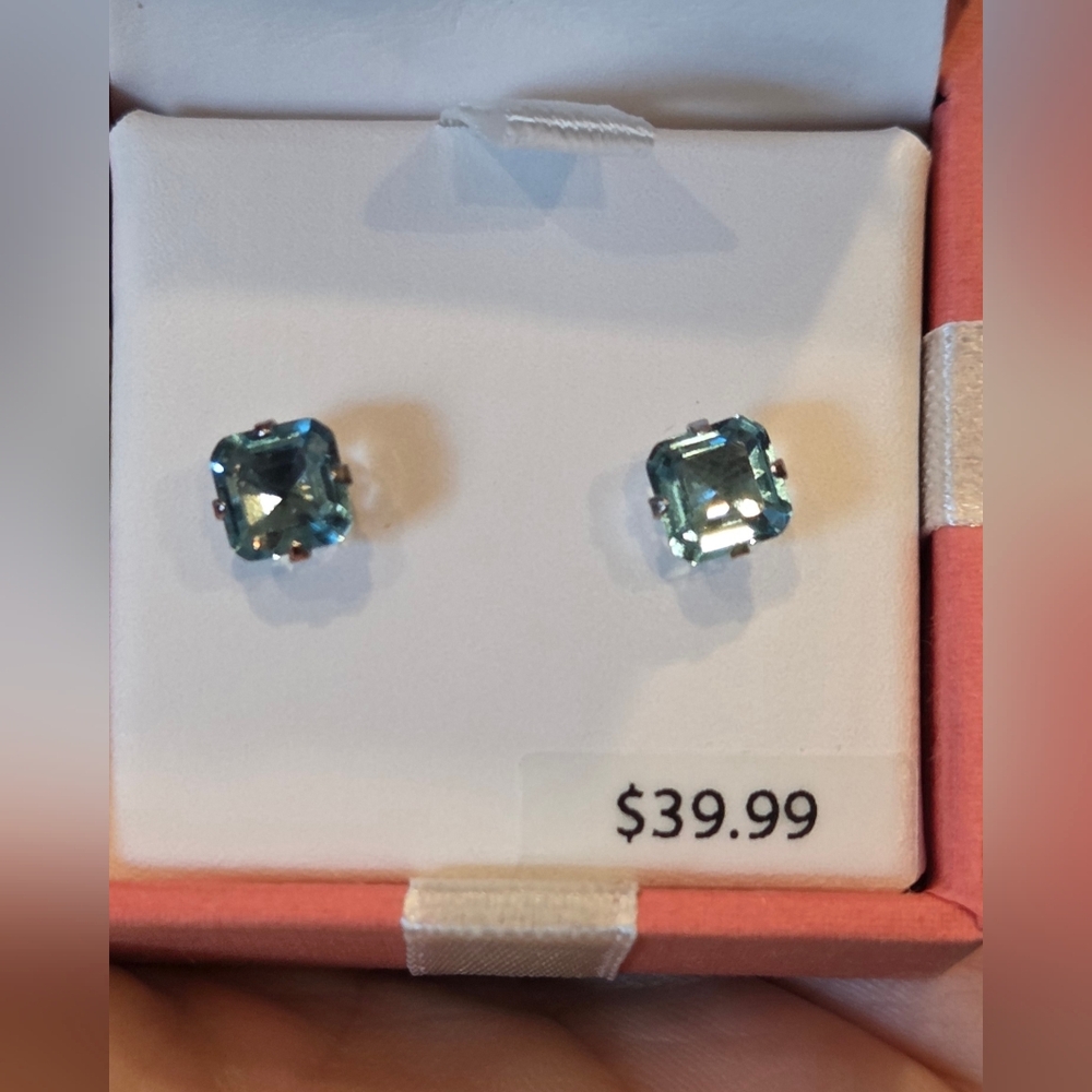 Elegant Gold and Silver Women's Earrings